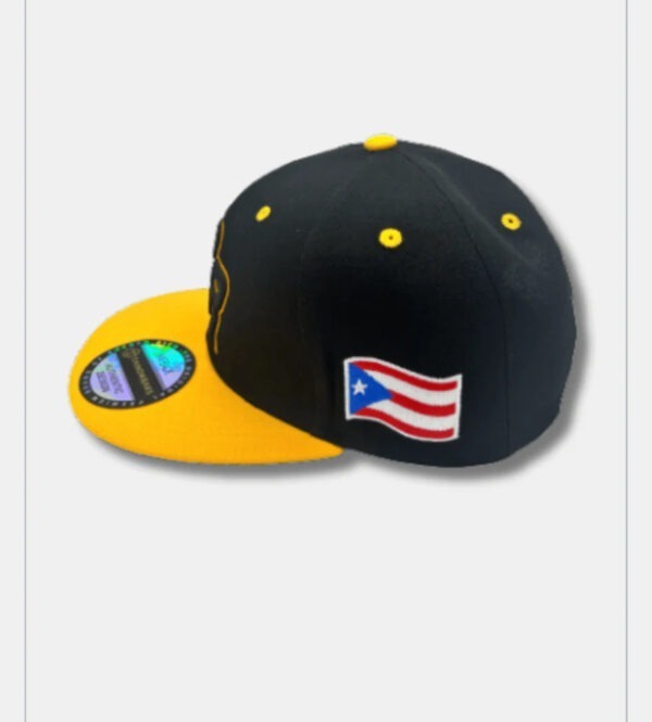 21 Flag black Yellow visor - Image 3